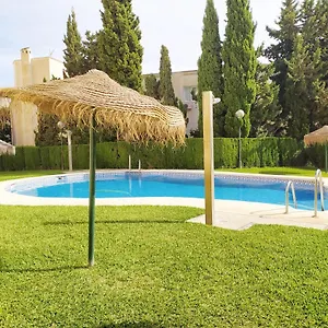 https://apartamento-mar-golondrinas-parking-free.hotelsinnerja.org